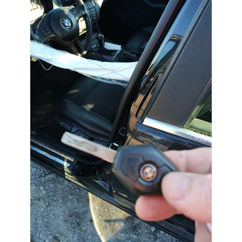 Compresseur clim BMW SERIE 3 E46 Photo n°7