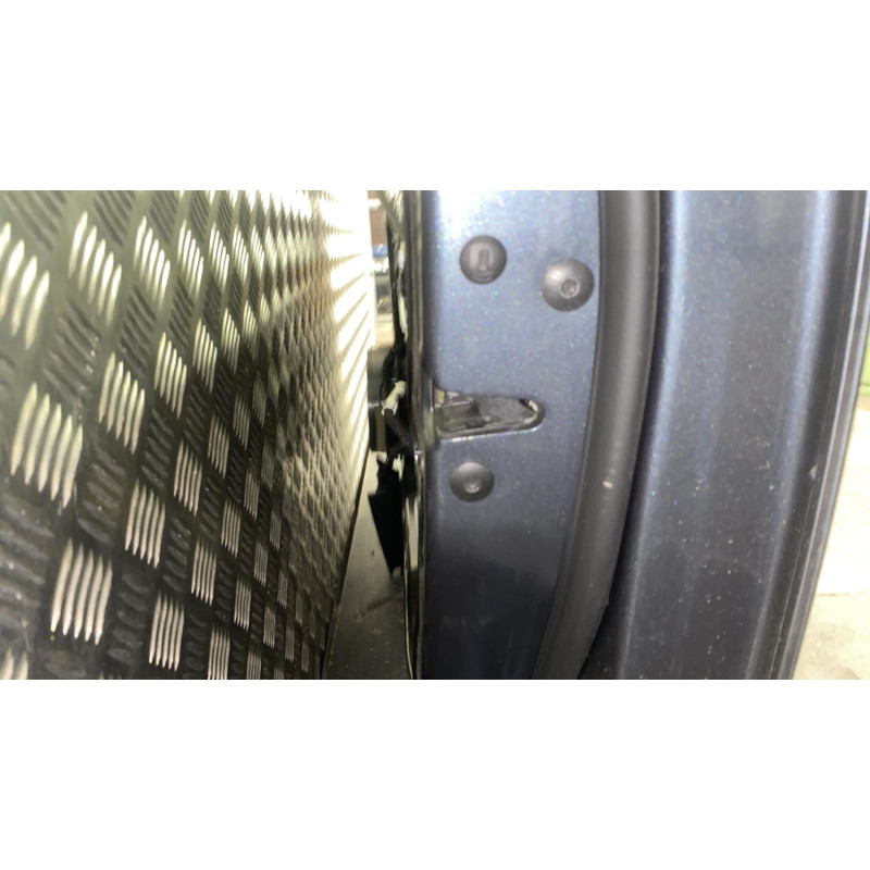 Porte avant droit VOLKSWAGEN PASSAT 6 Photo n°4