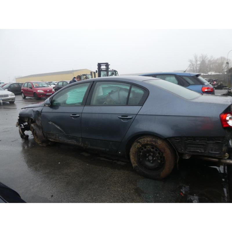 Porte avant droit VOLKSWAGEN PASSAT 6 Photo n°16