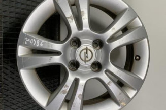 Jante OPEL CORSA D Photo n°1