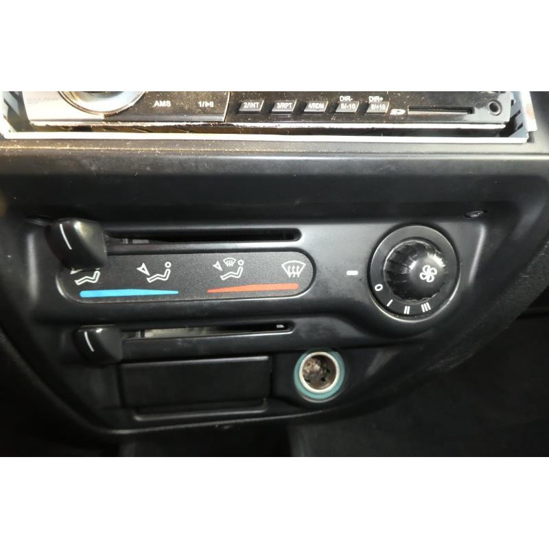 Pare choc arriere CITROEN SAXO Photo n°7
