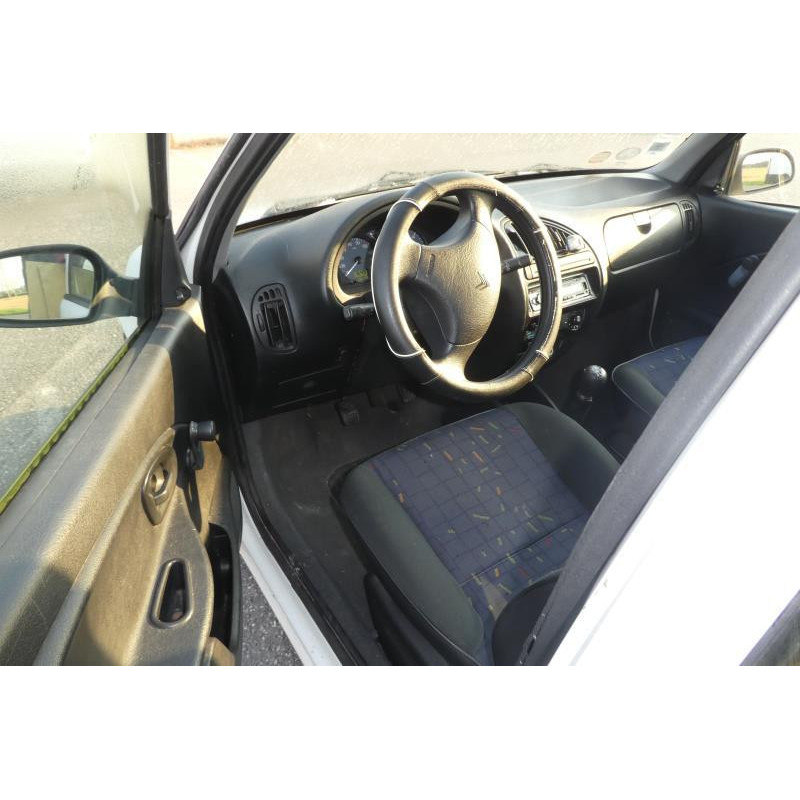 Pare choc arriere CITROEN SAXO Photo n°11