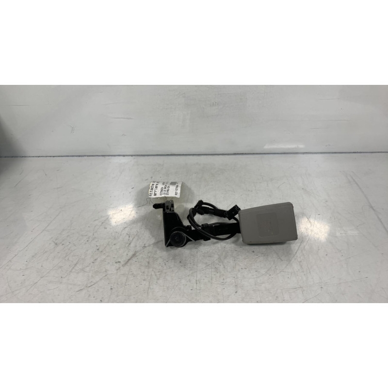 Attache ceinture arriere droit CITROEN C5 2 Photo n°2