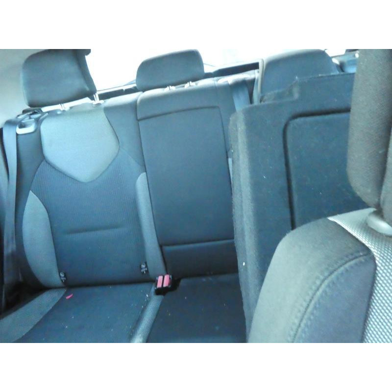Attache ceinture avant droit PEUGEOT 308 1 Photo n°7