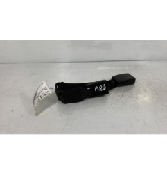 Attache ceinture arriere droit BMW SERIE 1 E87