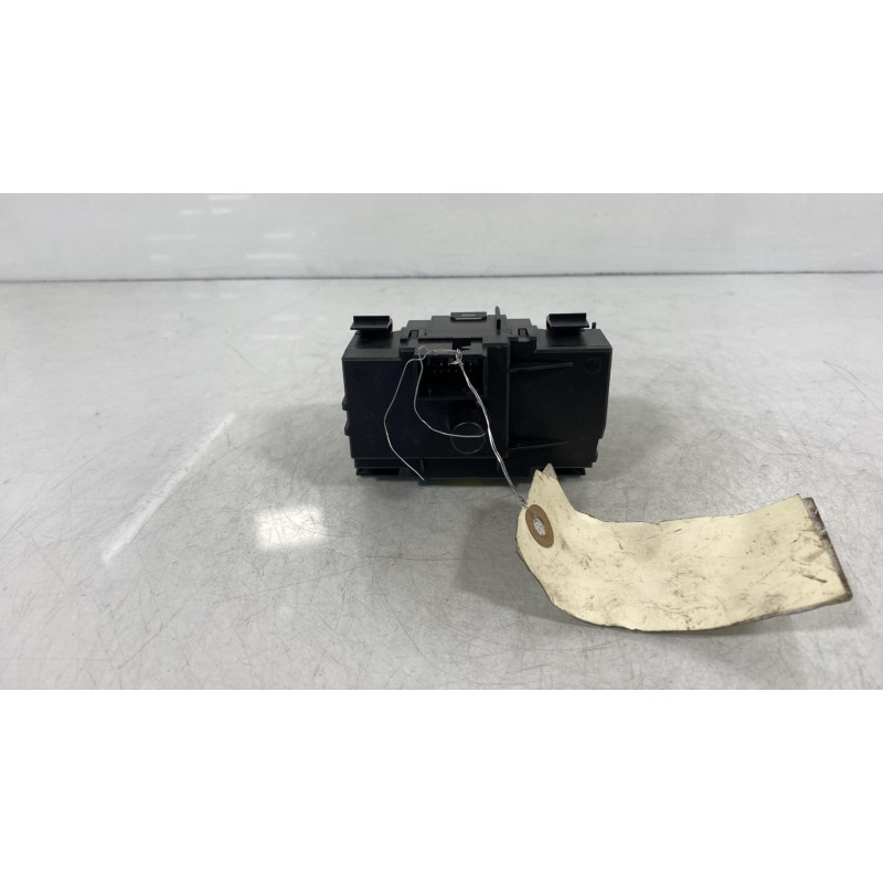 Commande de phare BMW SERIE 1 E87 Photo n°1