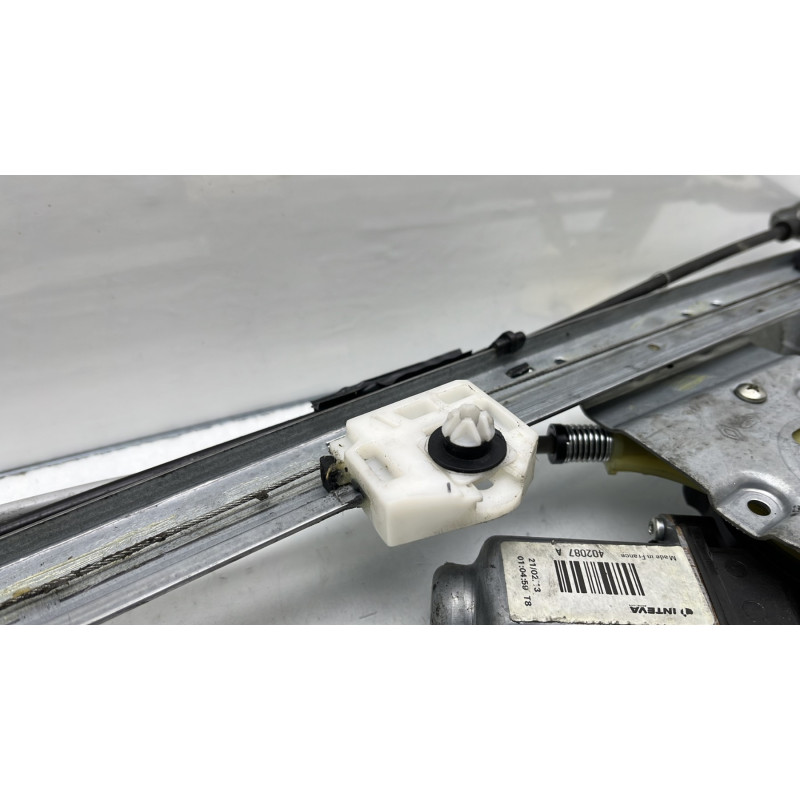 Leve vitre electrique avant gauche RENAULT KANGOO 2 Photo n°10