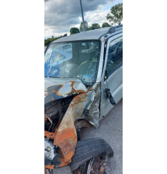 Vitre avant droit SUZUKI JIMNY 1