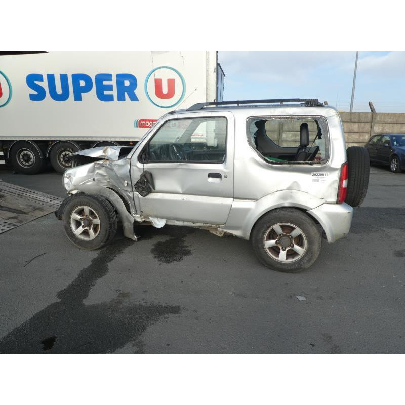 Vitre avant droit SUZUKI JIMNY 1 Photo n°12