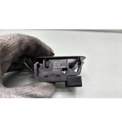 Interrupteur de leve vitre avant droit SUZUKI JIMNY 1