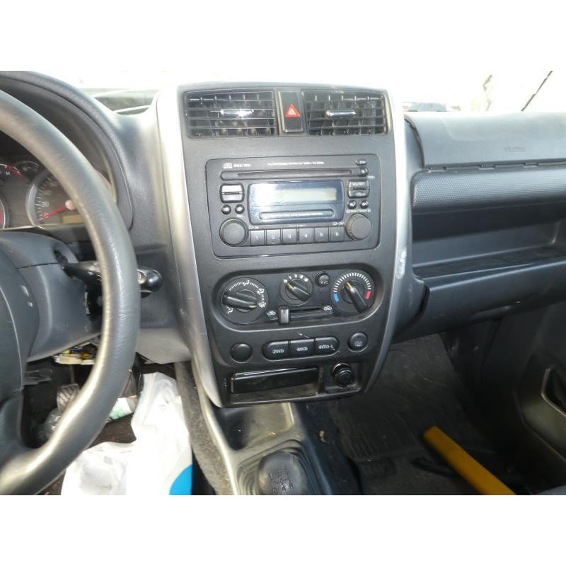 Serrure avant droit SUZUKI JIMNY 1 Photo n°7