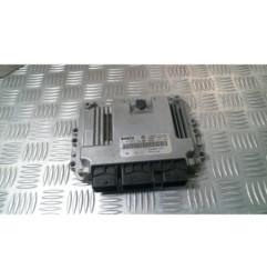 Calculateur moteur RENAULT MEGANE 2