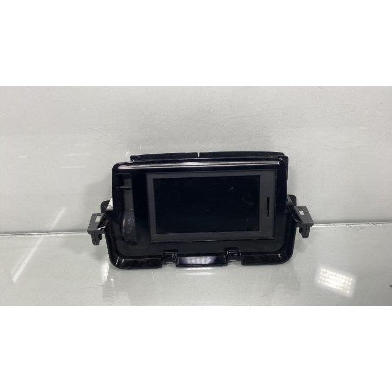 Ecran GPS RENAULT MEGANE 3 Photo n°3