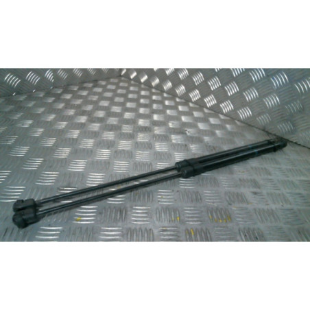 Verin de coffre OPEL CORSA E Photo n°1