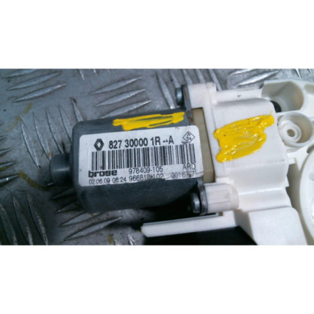 Leve vitre electrique arriere droit RENAULT LAGUNA 3 Photo n°1