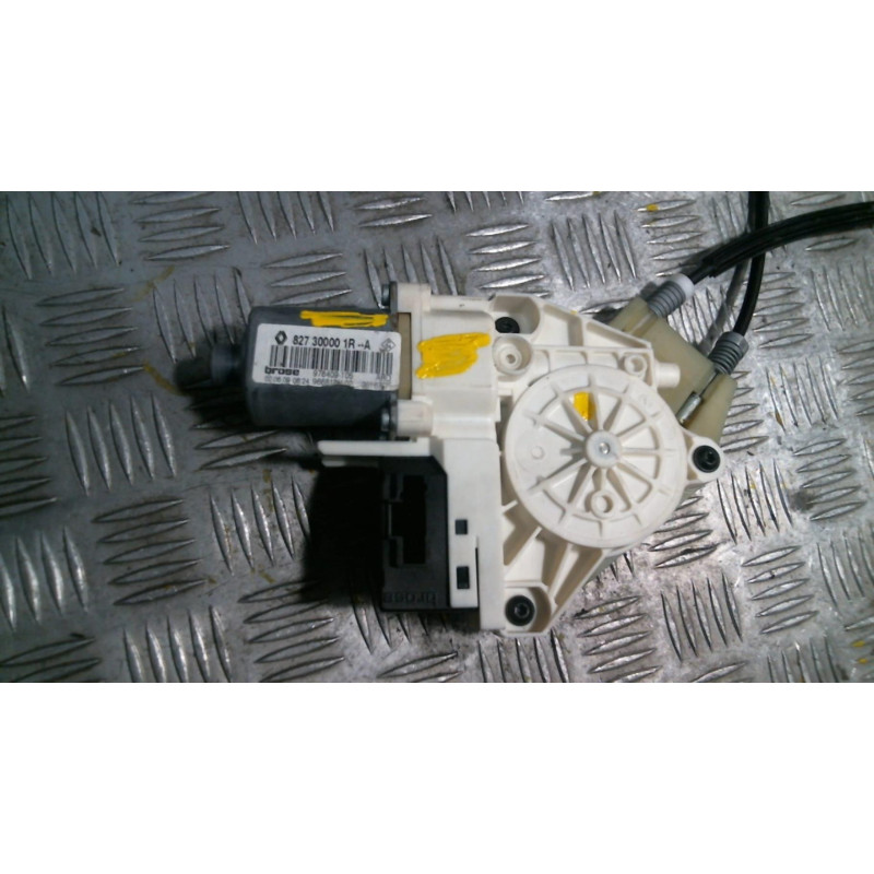 Leve vitre electrique arriere droit RENAULT LAGUNA 3 Photo n°2