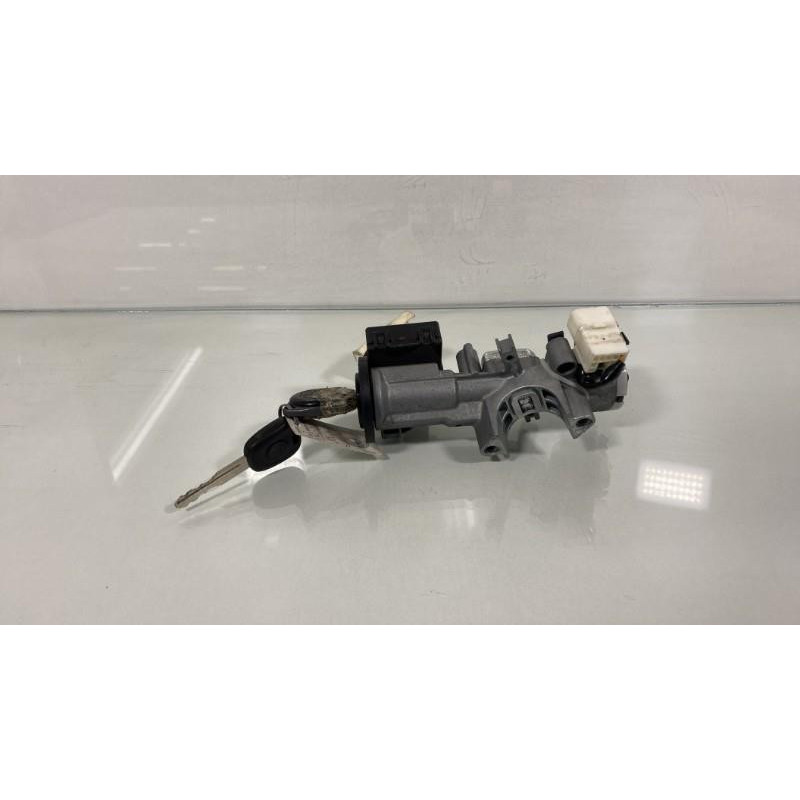 Neiman FIAT SEDICI Photo n°2