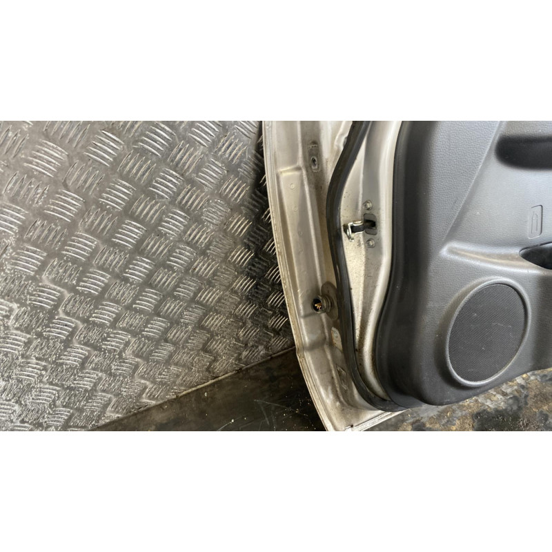Porte avant droit FIAT SEDICI Photo n°4