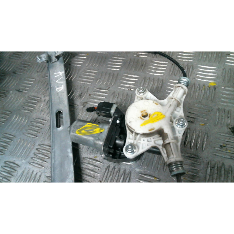 Leve vitre electrique avant droit KIA RIO 3 Photo n°1