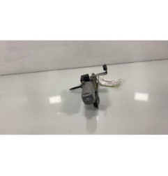 Moteur essuie glace arriere TOYOTA COROLLA 10
