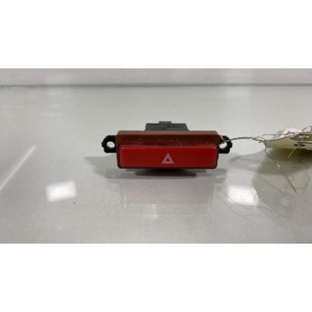 Bouton de warning HONDA FR-V Photo n°1