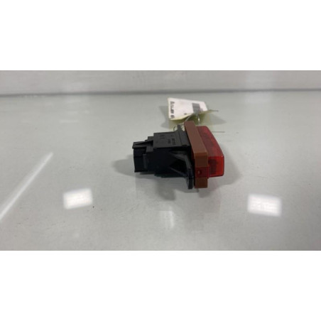 Bouton de warning HONDA FR-V