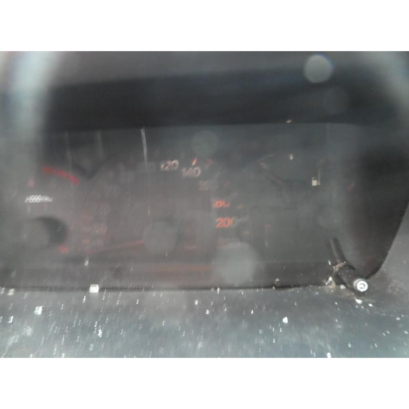 Bouton de warning HONDA FR-V Photo n°12