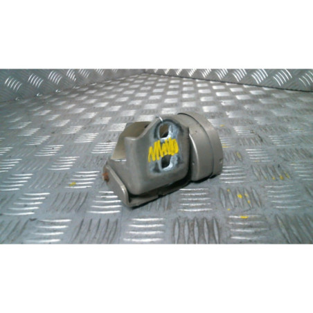 Charniere de porte arriere droit RENAULT GRAND SCENIC 2