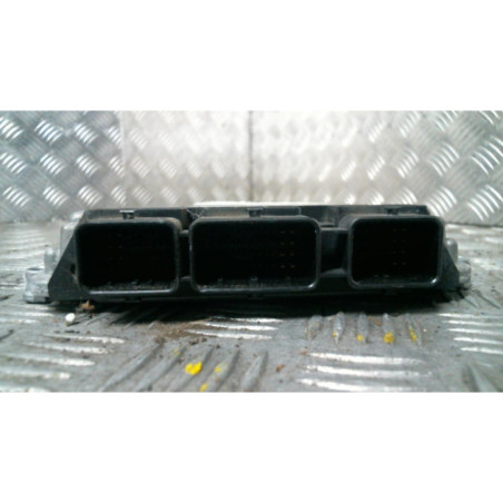 Calculateur moteur RENAULT GRAND SCENIC 2 Photo n°1
