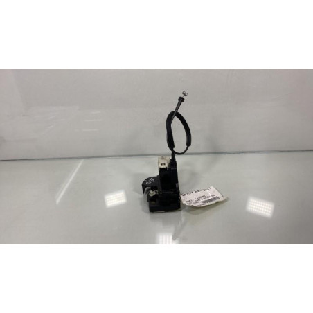 Serrure avant droit RENAULT CLIO 2