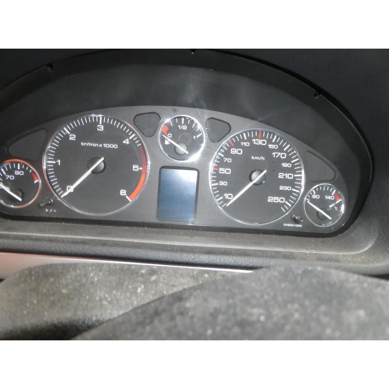 Porte avant droit PEUGEOT 407 Photo n°11