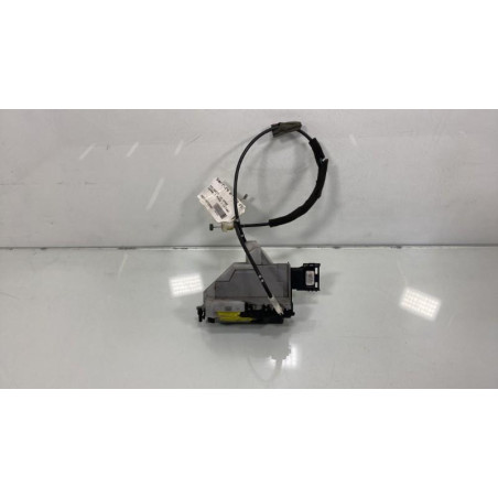 Serrure arriere droit PEUGEOT 5008 1