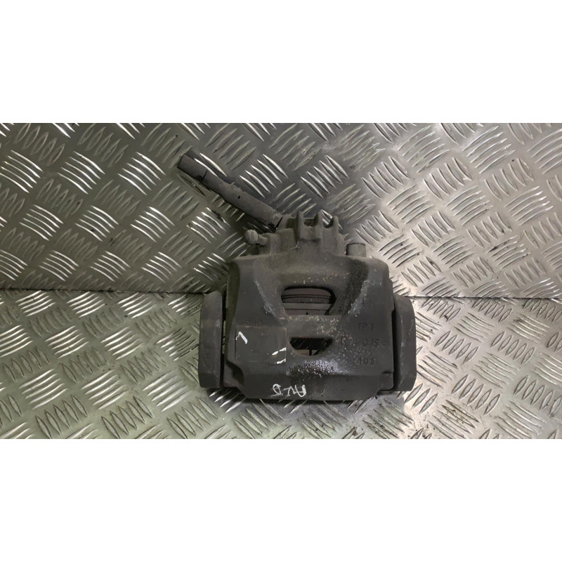 Etrier avant droit (freinage) PEUGEOT 308 1 SW Photo n°1