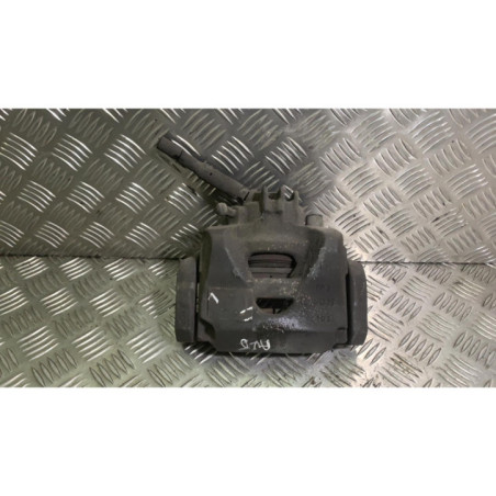 Etrier avant droit (freinage) PEUGEOT 308 1 SW Photo n°1
