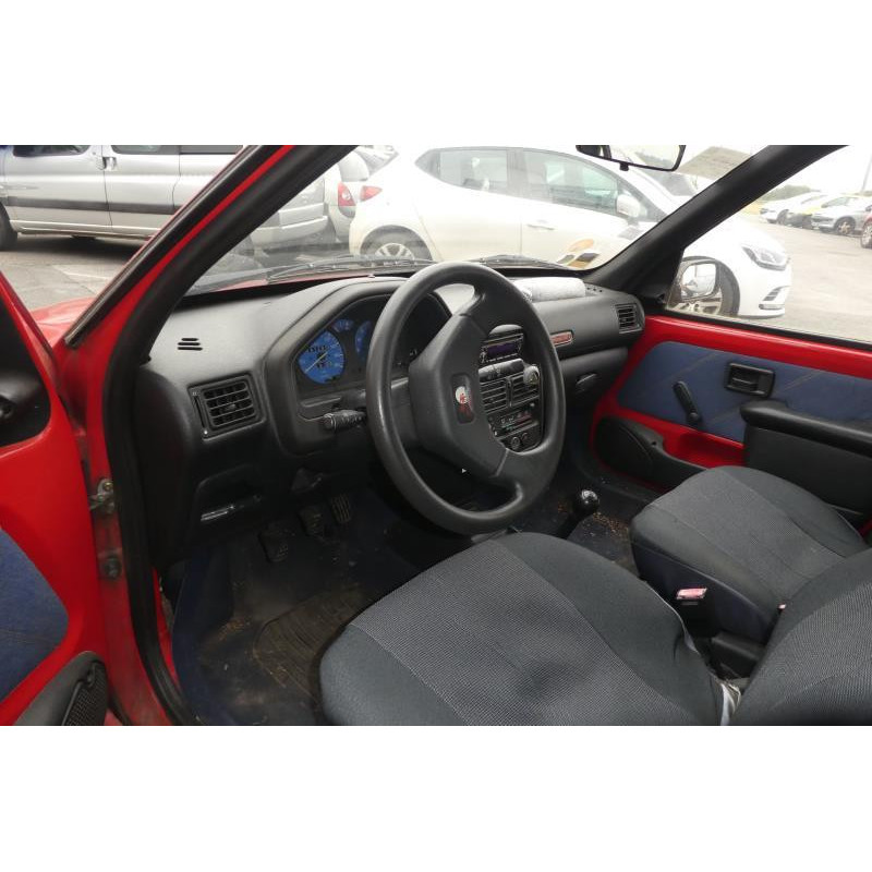 Vitre arriere gauche PEUGEOT 106 Photo n°4
