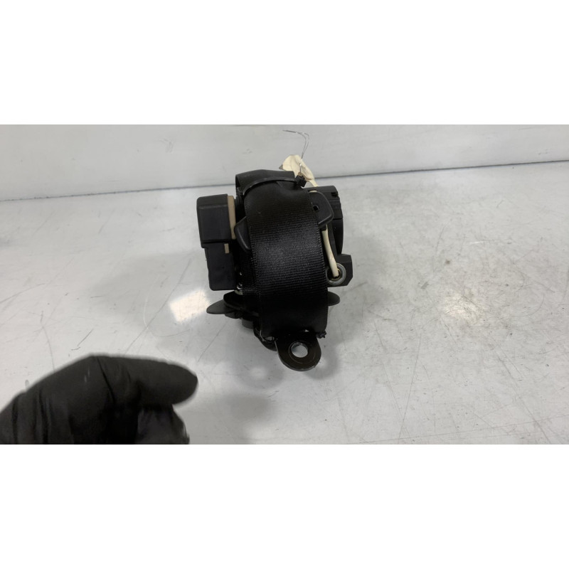 Pretensionneur de ceinture avant droit VOLKSWAGEN TOURAN 1 Photo n°3