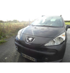 Calculateur moteur PEUGEOT 207