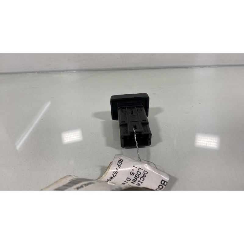 Bouton de warning DACIA LOGAN MCV 1 Photo n°3