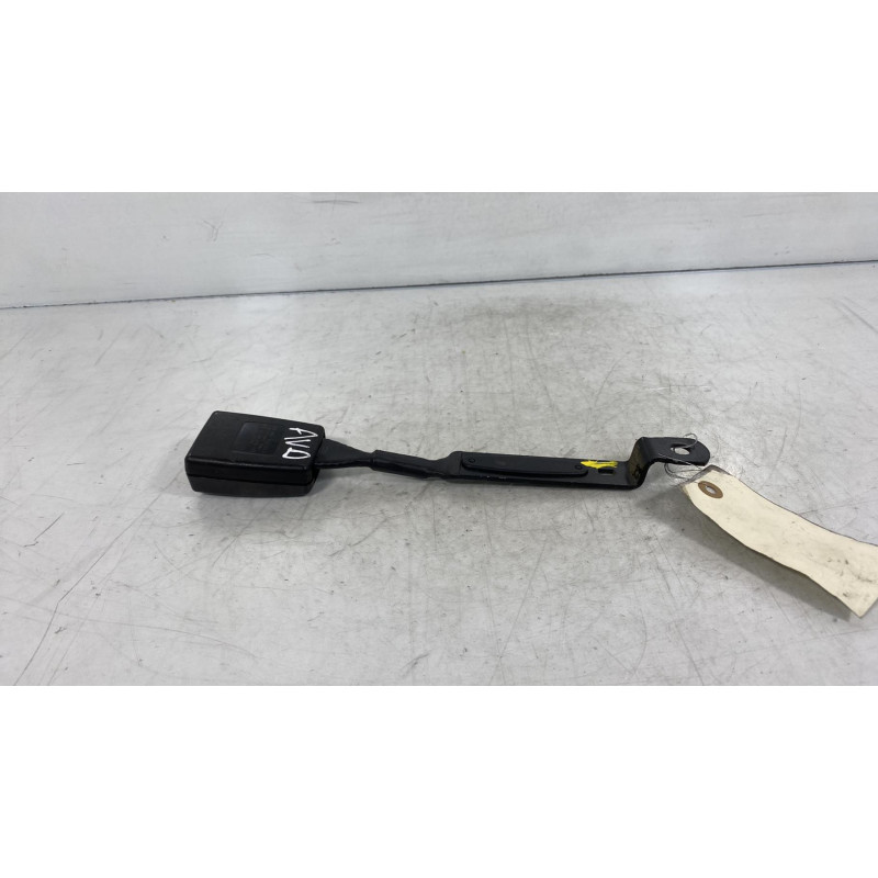 Attache ceinture avant droit SKODA FABIA 2 Photo n°3