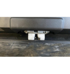 Malle/Hayon arriere SUZUKI SWIFT 3