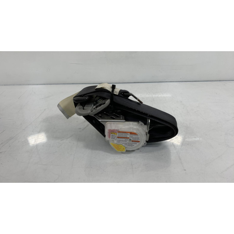 Pretensionneur de ceinture avant gauche SUZUKI SWIFT 3 Photo n°3