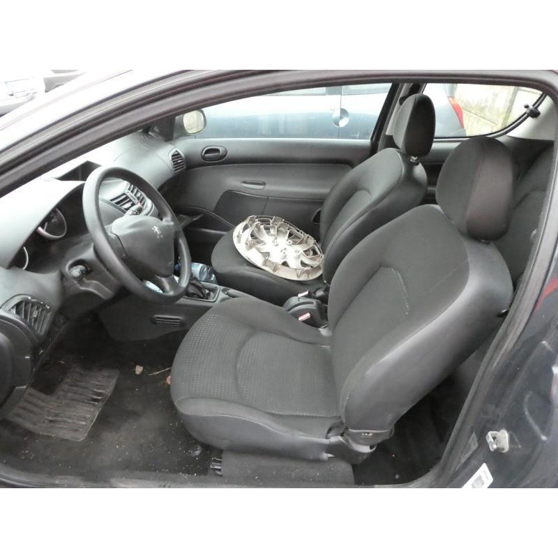 Capot PEUGEOT 206+ Photo n°6