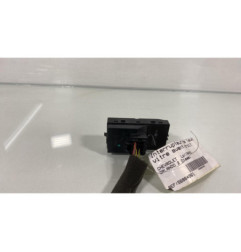 Interrupteur de leve vitre avant droit CHEVROLET ORLANDO
