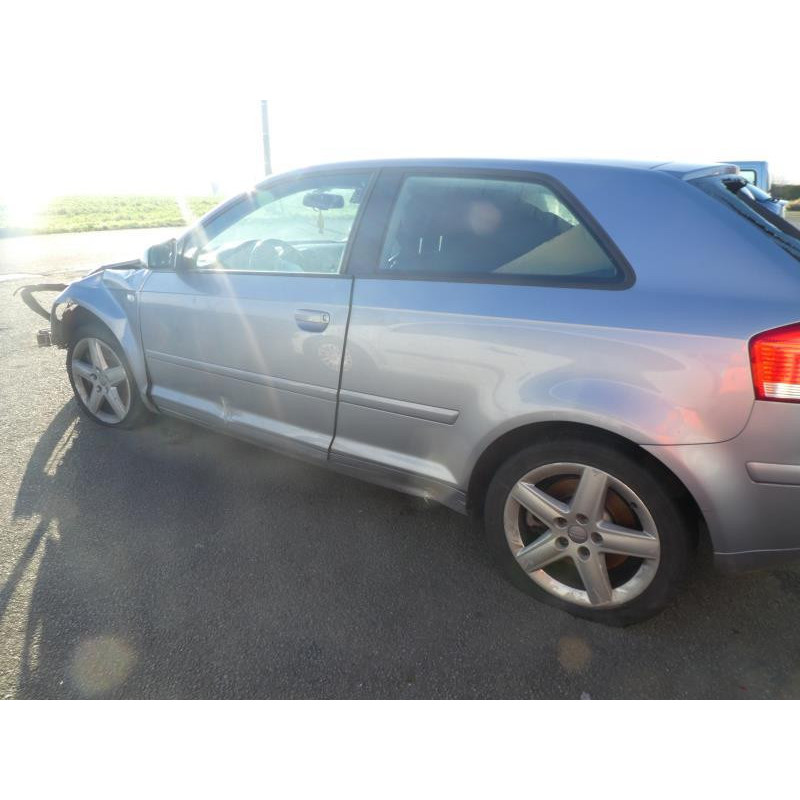 Serrure avant droit AUDI A3 2 Photo n°10