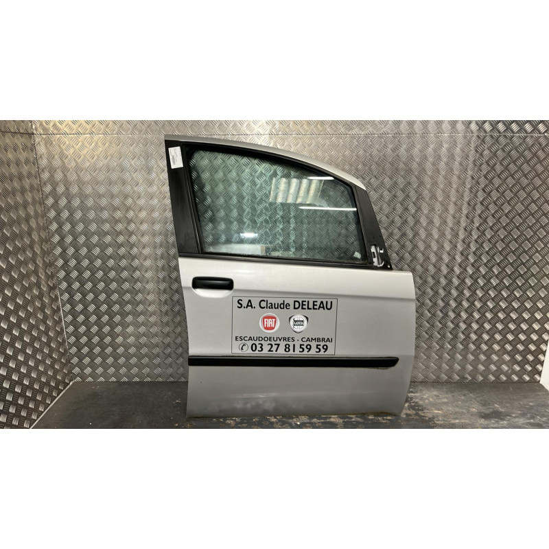 Porte avant droit FIAT IDEA Photo n°1