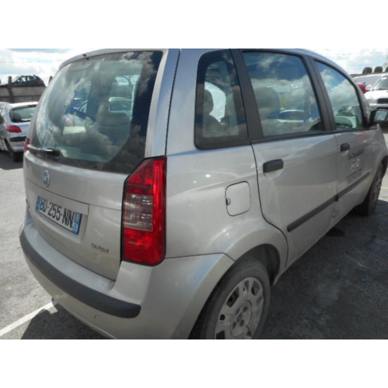Porte avant droit FIAT IDEA Photo n°6