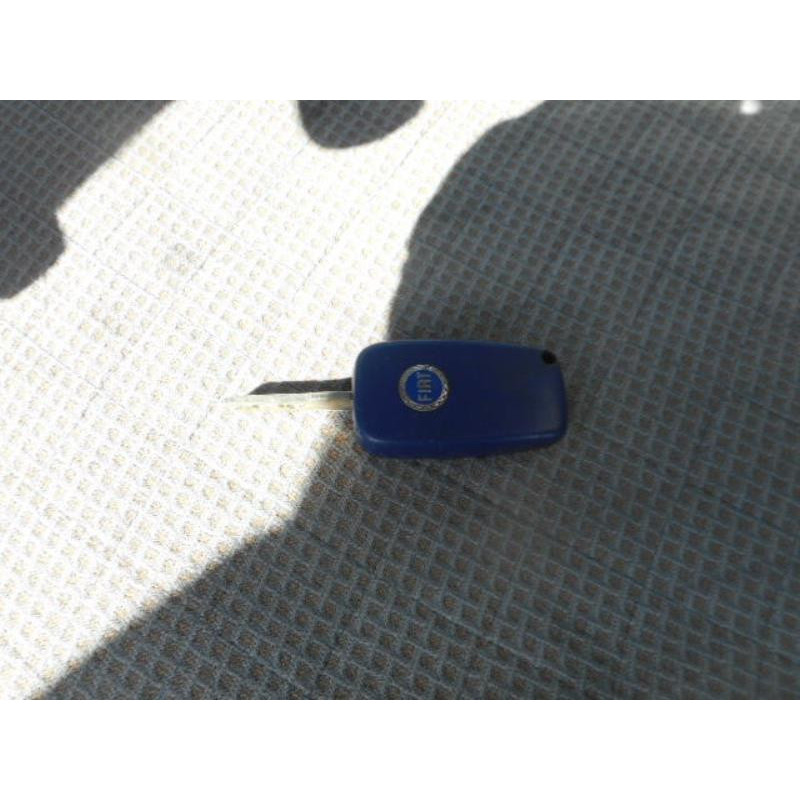 Porte avant droit FIAT IDEA Photo n°10