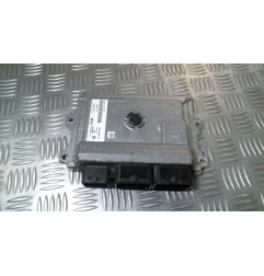 Calculateur moteur PEUGEOT 208 1