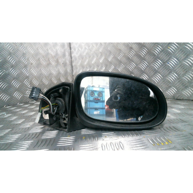 Retroviseur droit MERCEDES CLASSE A 168 Photo n°1