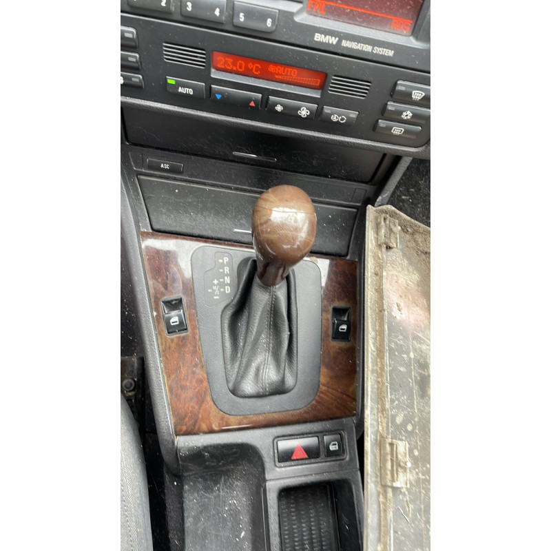 Compresseur clim BMW SERIE 3 E46 Photo n°5